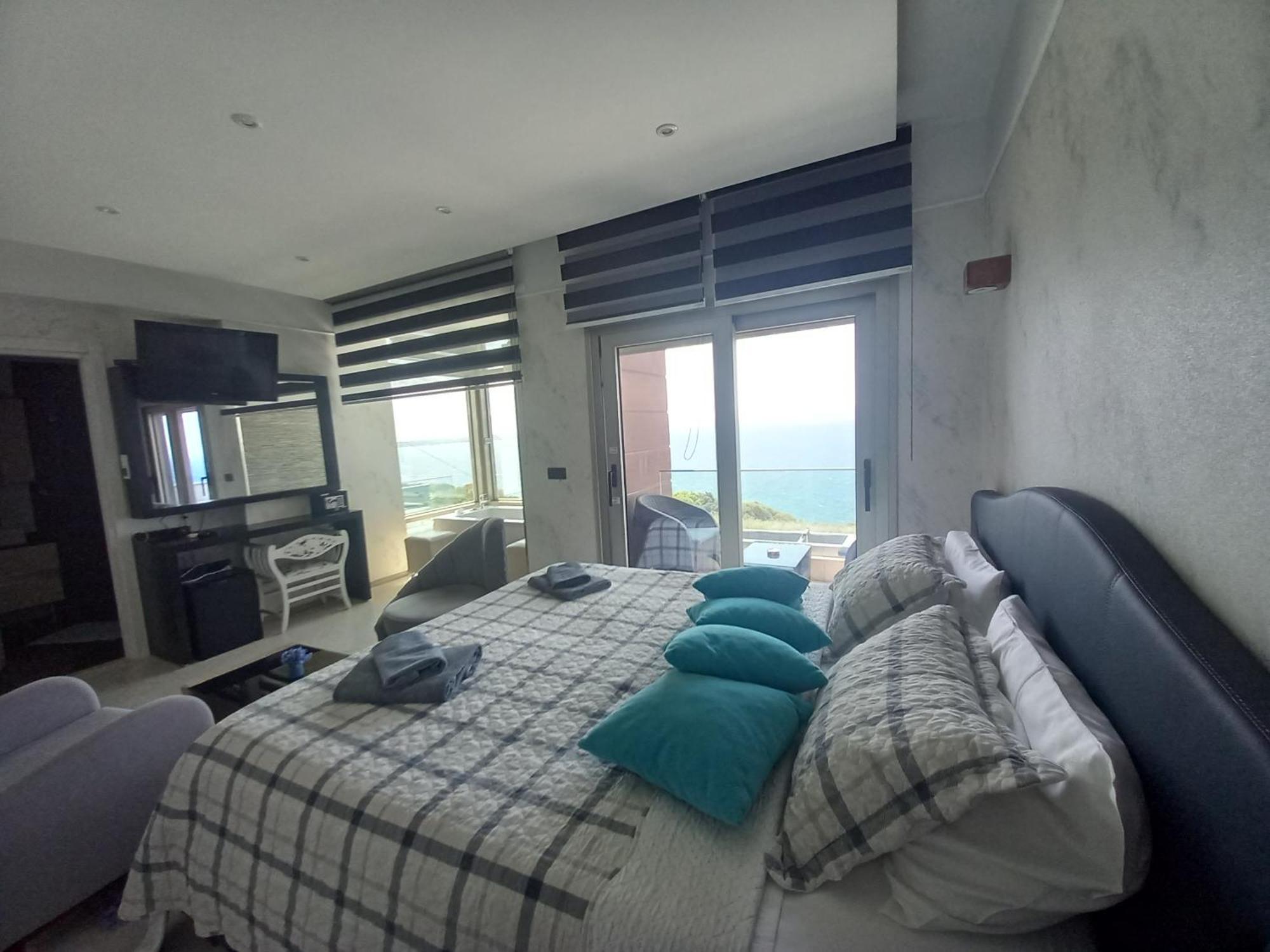 Mavi Panorama Villa Cesme Exterior foto